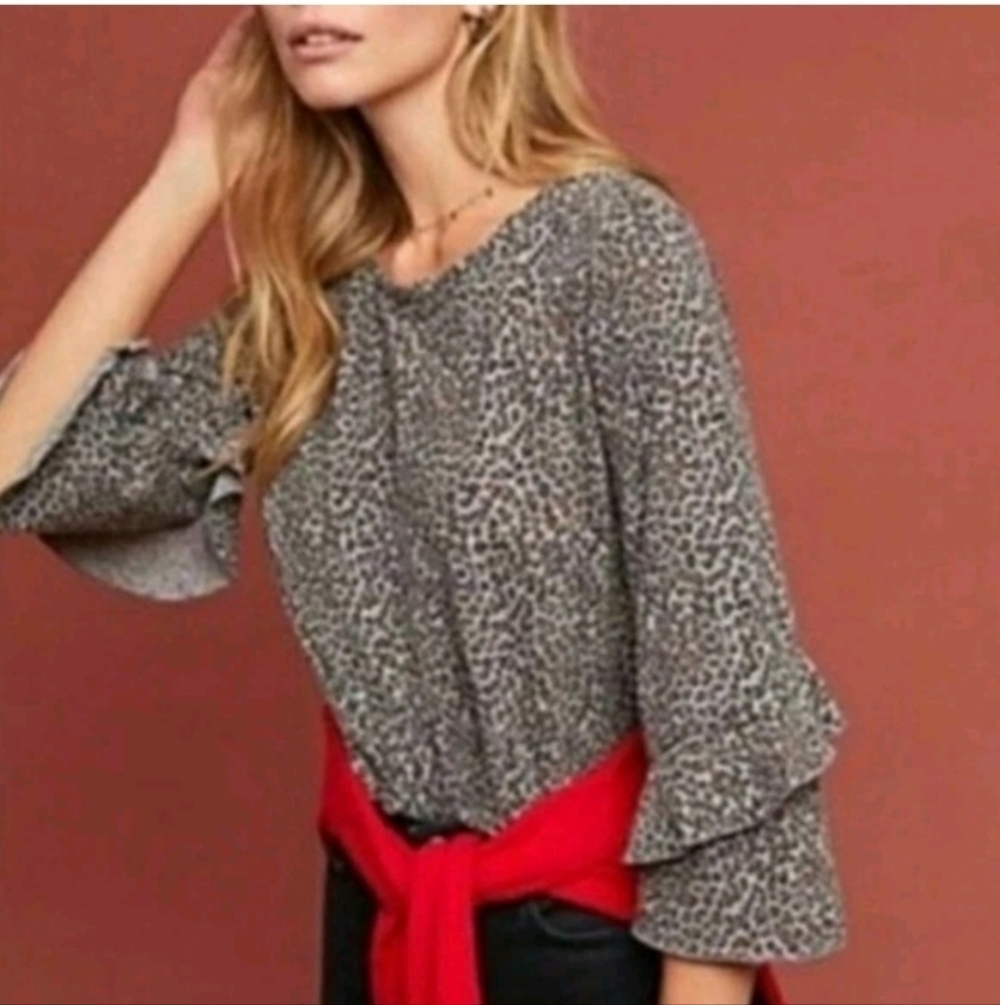 Anthropologie T La Leopard Print Tee Shirt Top Gray Small